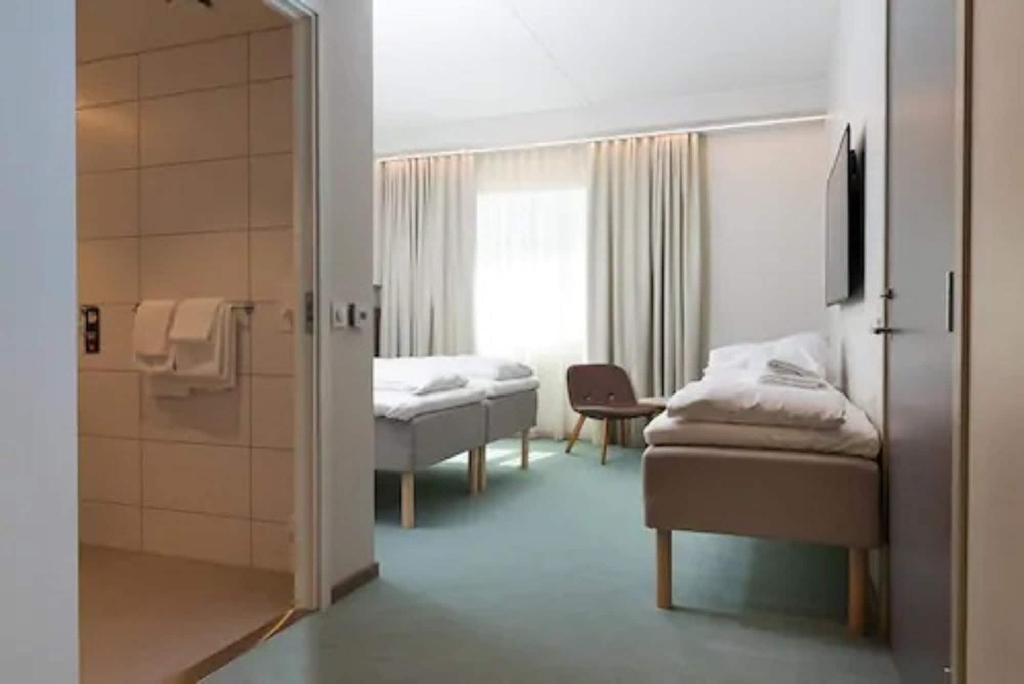 Thon Partner Hotel Parken Крістіансанн Екстер'єр фото