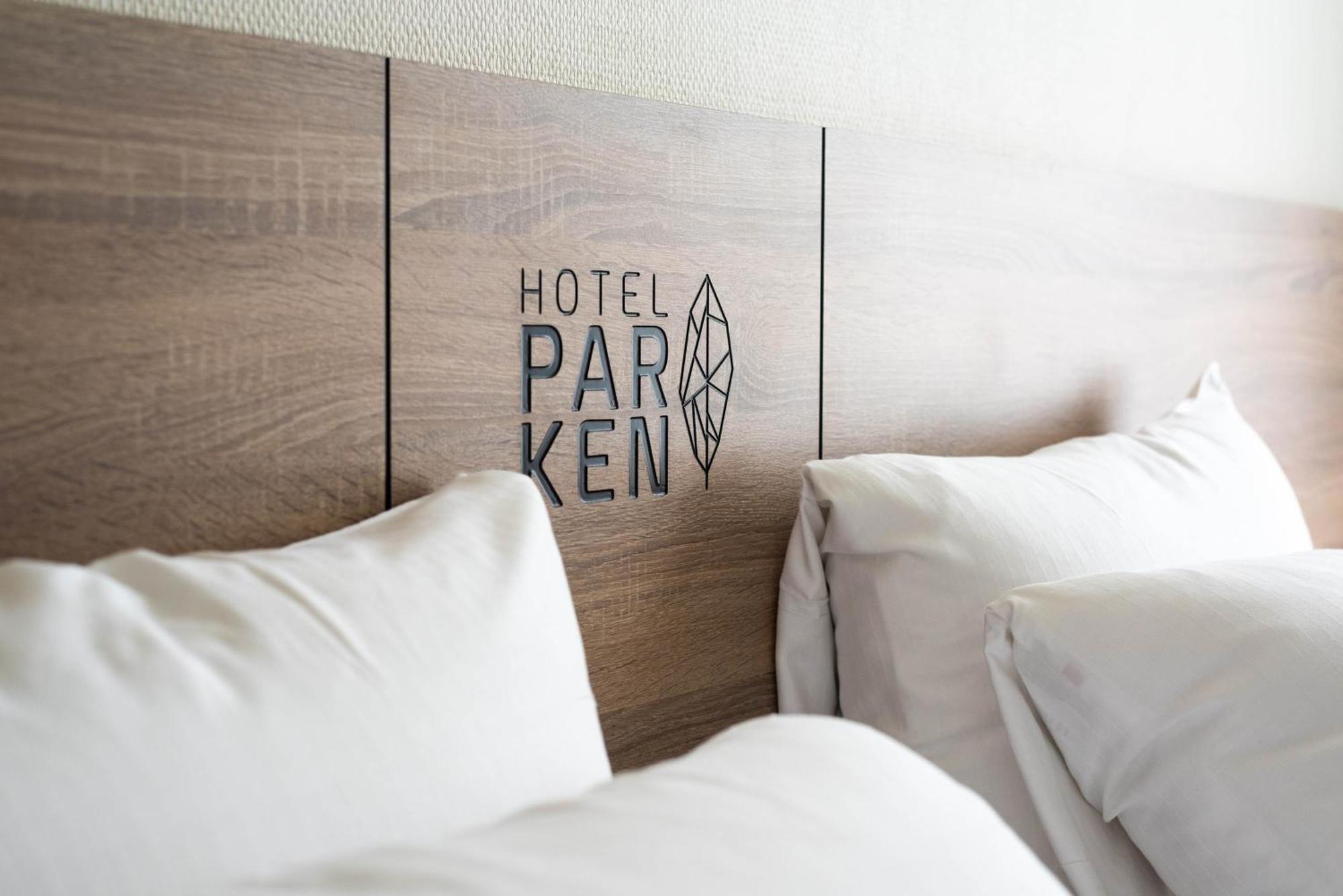 Thon Partner Hotel Parken Крістіансанн Екстер'єр фото